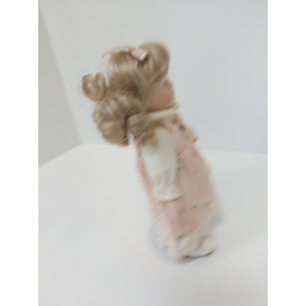 VTG 8" Russ Porcelain Doll The Month - June "Pearl" Collectible Birth Month Doll - Picture 3 of 5